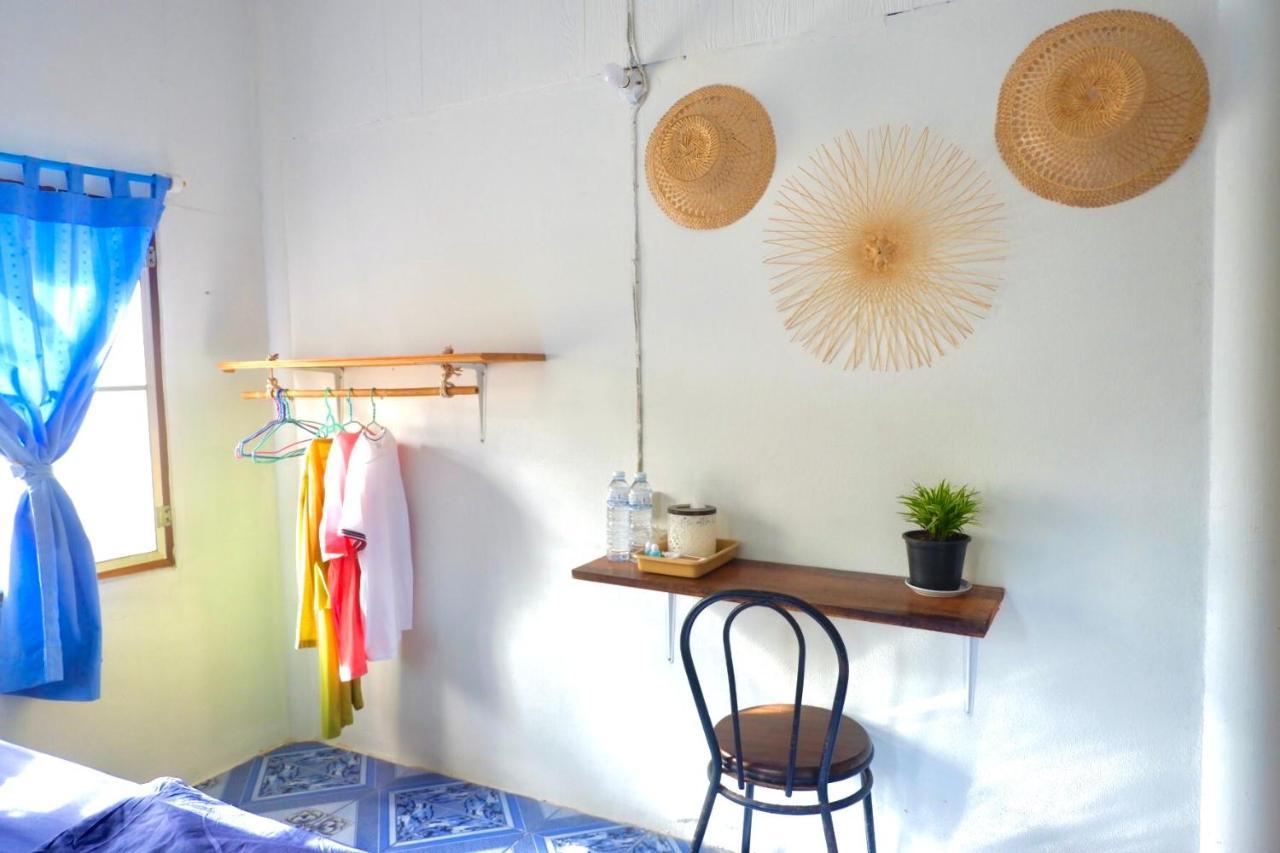 Lungkluay Homestay Ko Kut Екстер'єр фото