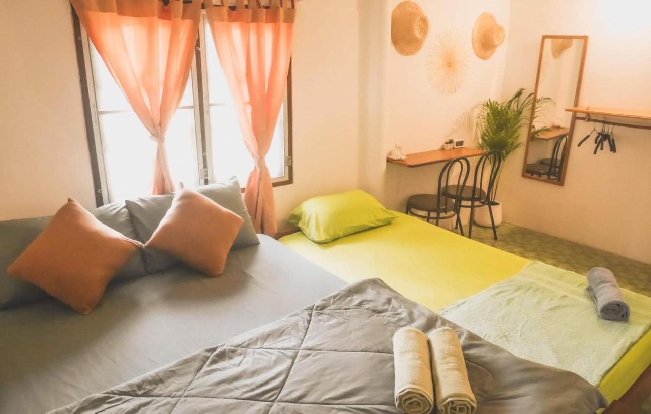 Lungkluay Homestay Ko Kut Екстер'єр фото