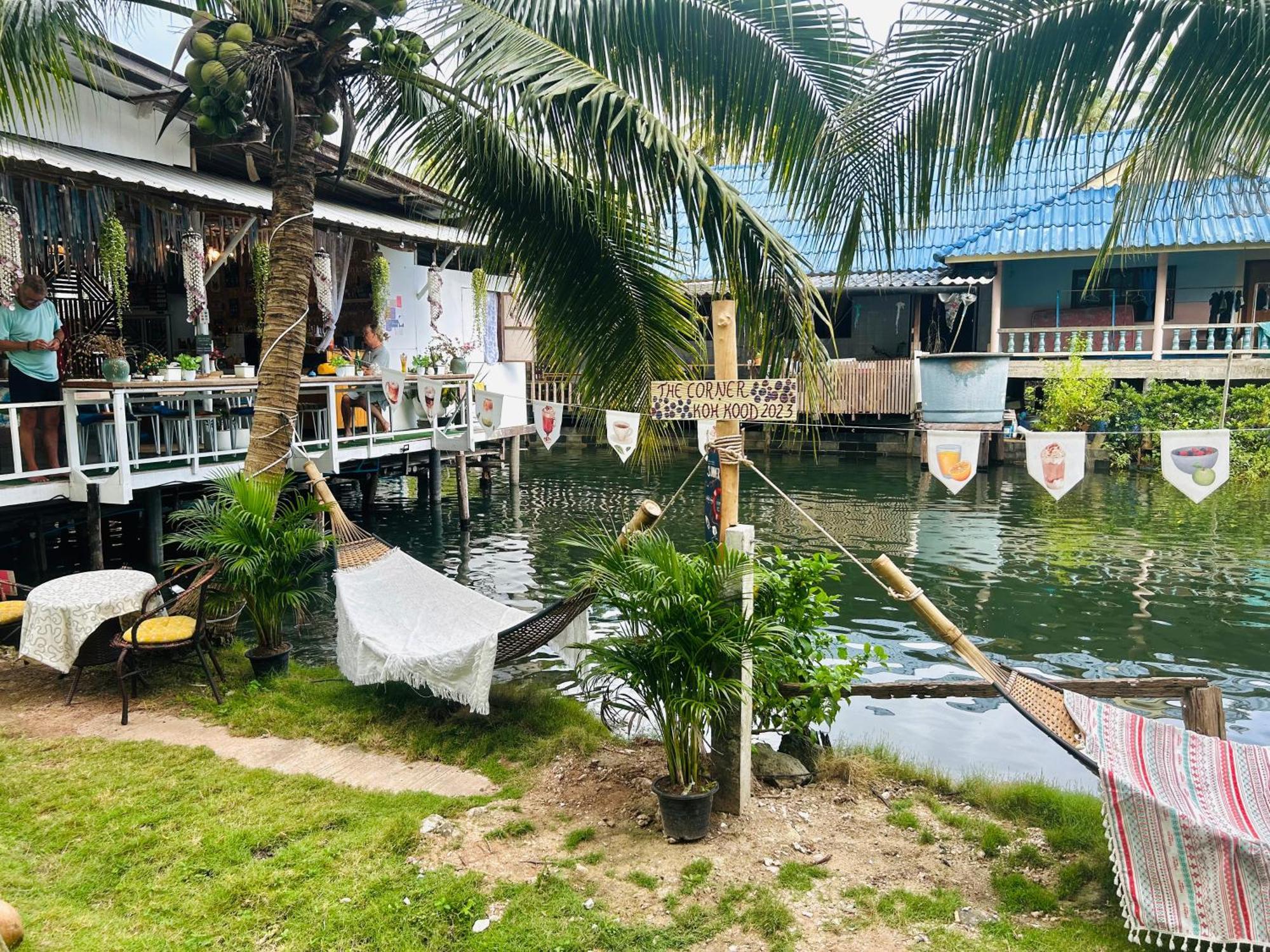 Lungkluay Homestay Ko Kut Екстер'єр фото